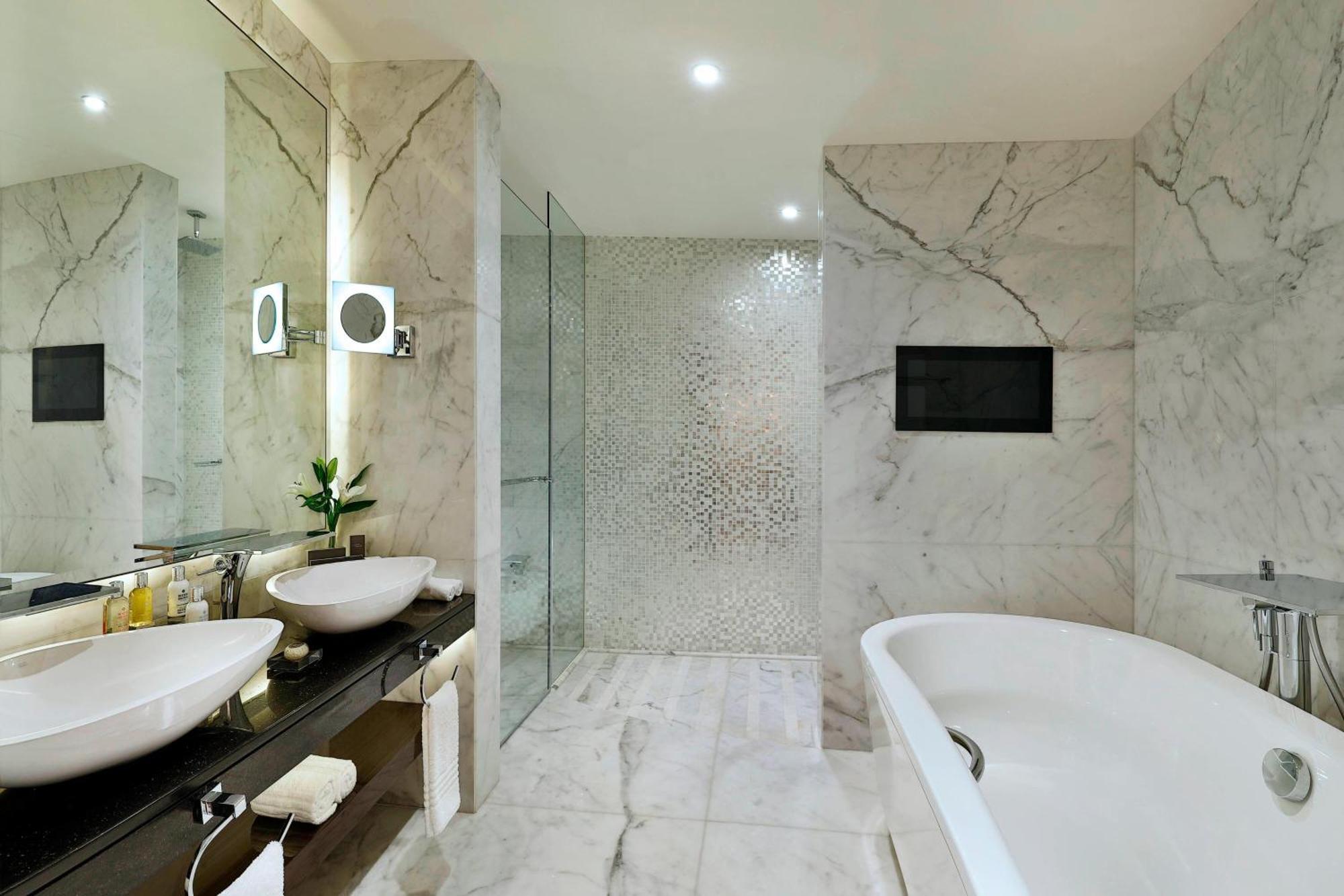 Presidential One-Bedroom King Suite